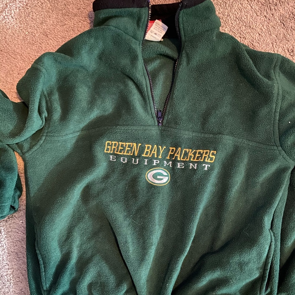 Green Bay packers sweatshirt